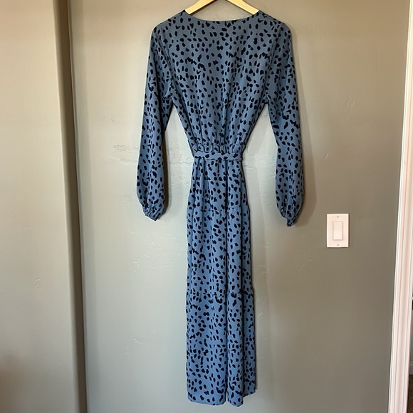 Boho Long-sleeved Maxi Dress- blue leopard print - Picture 6 of 11